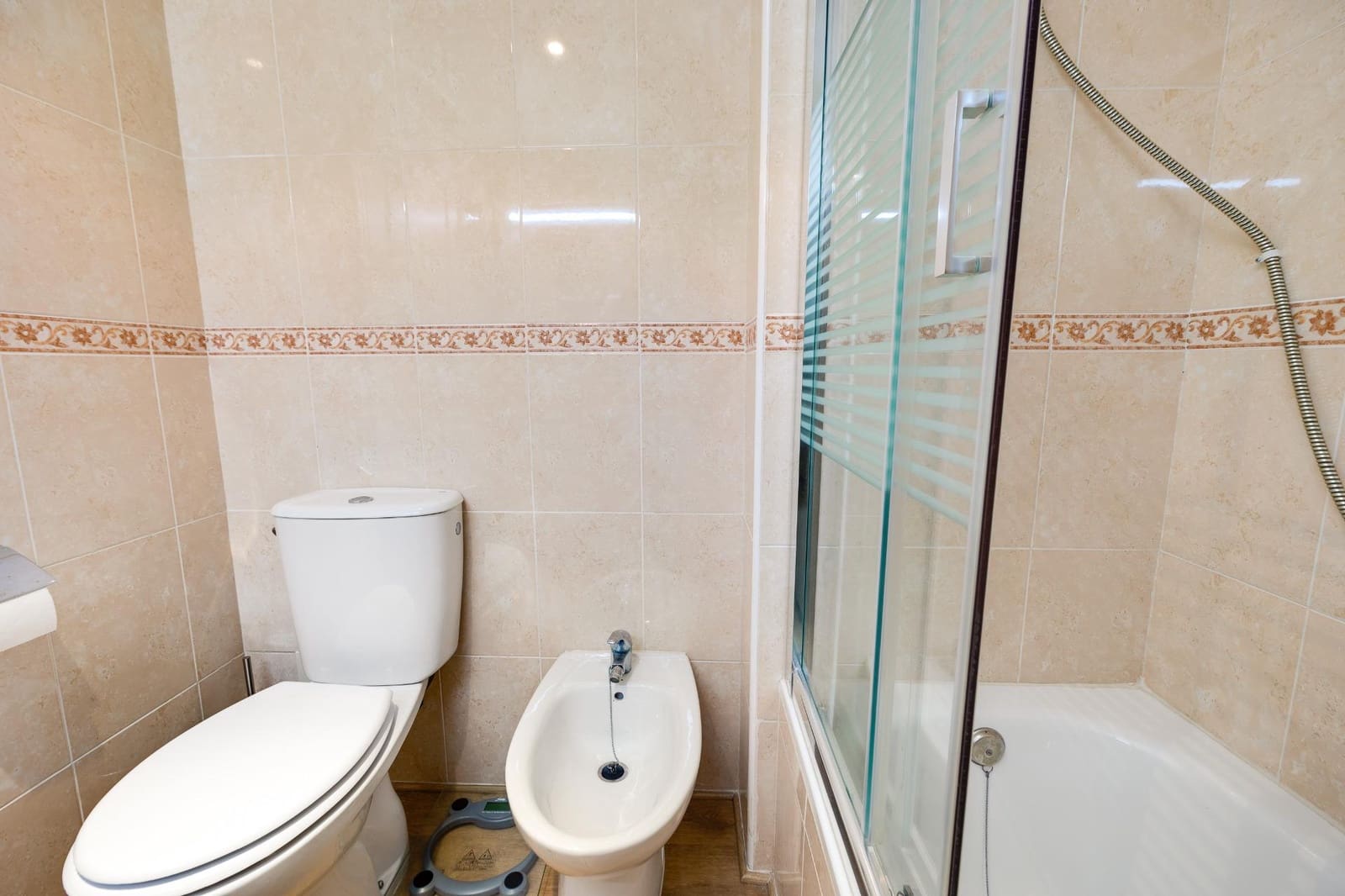 Apartamento de 3 habitaciones en Torrevieja en venta - 195.000 € (Ref: 9986009)