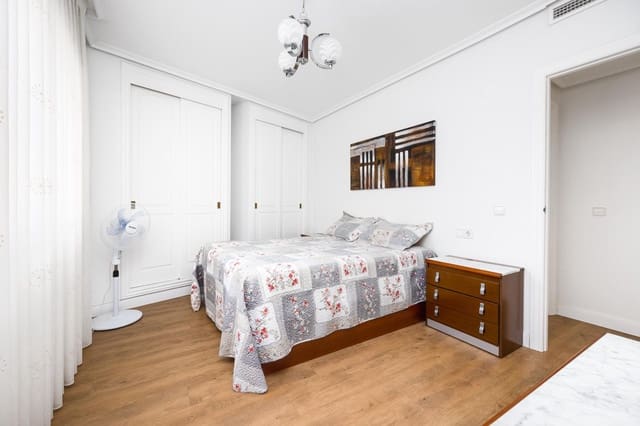 3 soverom Leilighet til salgs i Centro, Torrevieja - € 195 000 (Ref: 9986009)