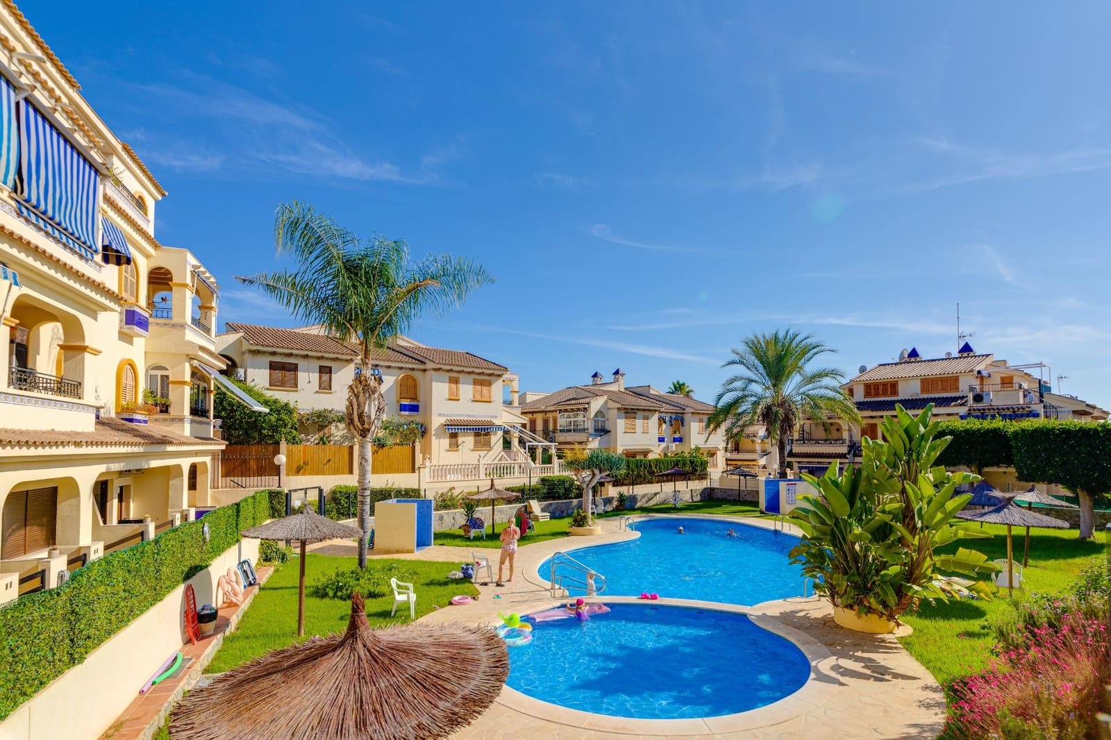 2 quarto Bungalow para venda em La Mata - 180 000 € (Ref: 9986011)