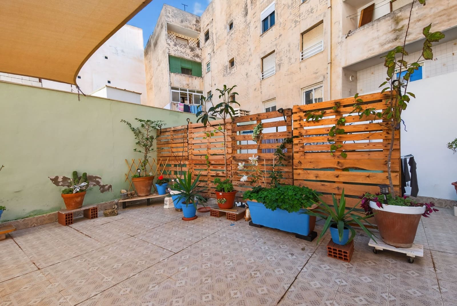 Apartamento de 2 habitaciones en Torrevieja en venta - 227.000 € (Ref: 9986014)