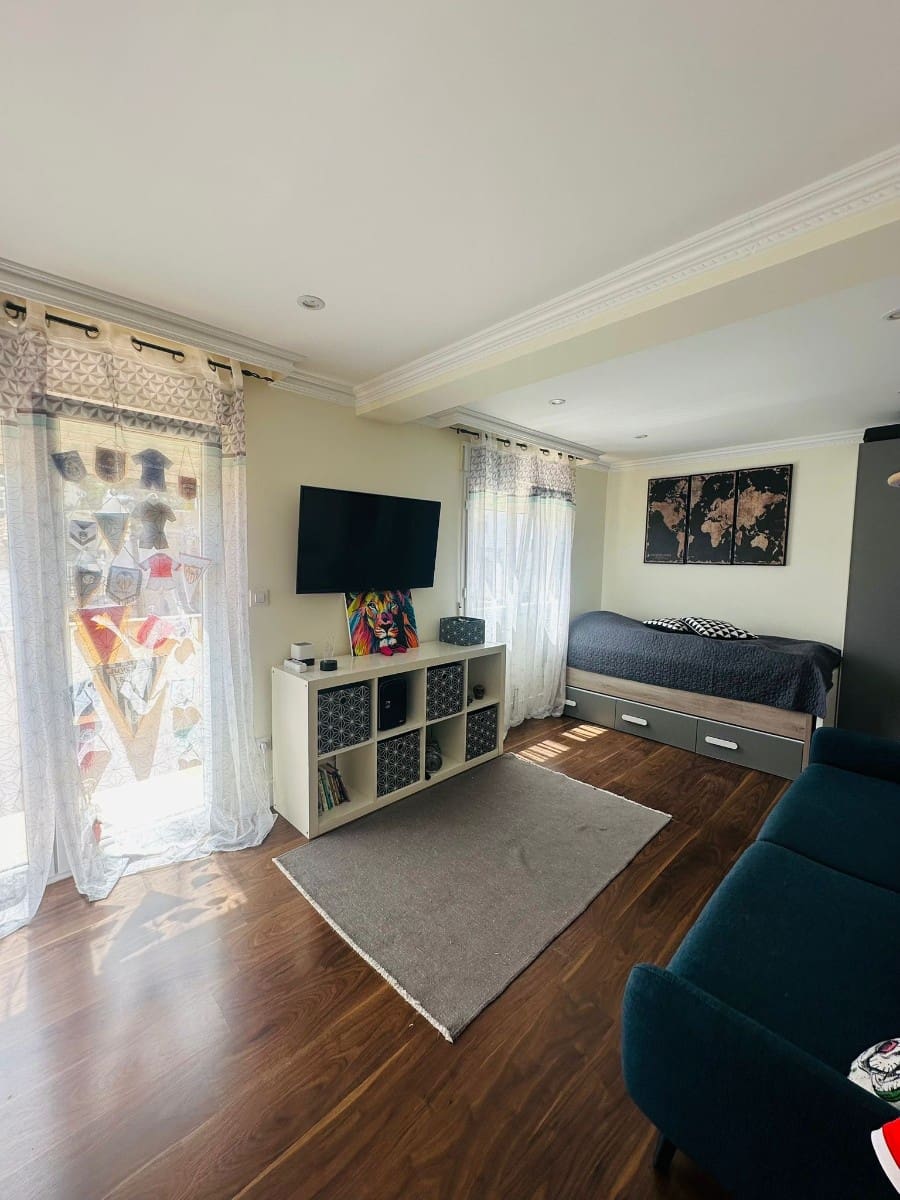 4 soveværelse Villa til salg i Pinar de Campoverde - € 379.000 (Ref: 9986015)