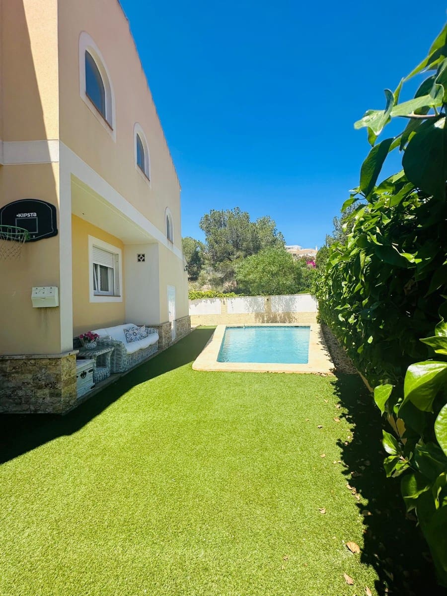 4 soveværelse Villa til salg i Pinar de Campoverde - € 379.000 (Ref: 9986015)