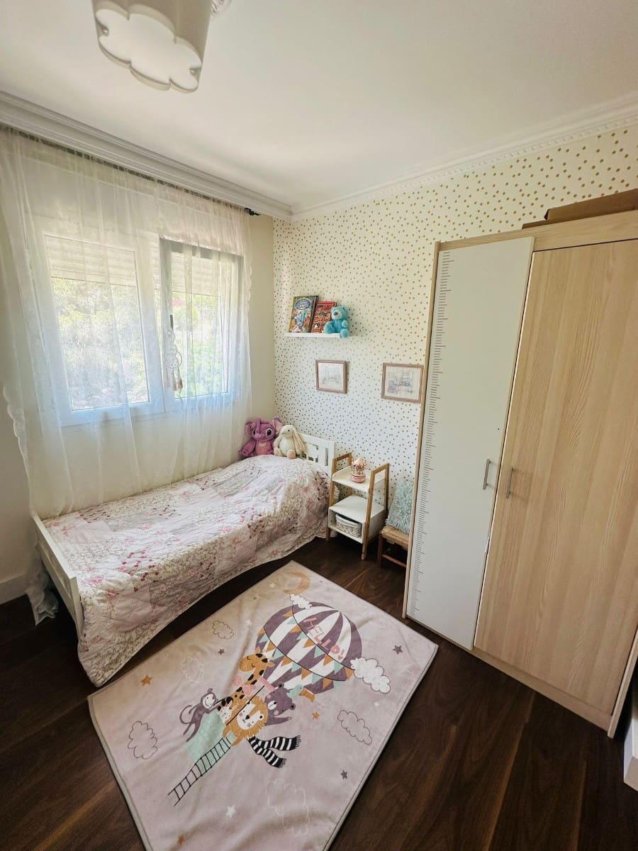 4 soveværelse Villa til salg i Pinar de Campoverde - € 379.000 (Ref: 9986015)