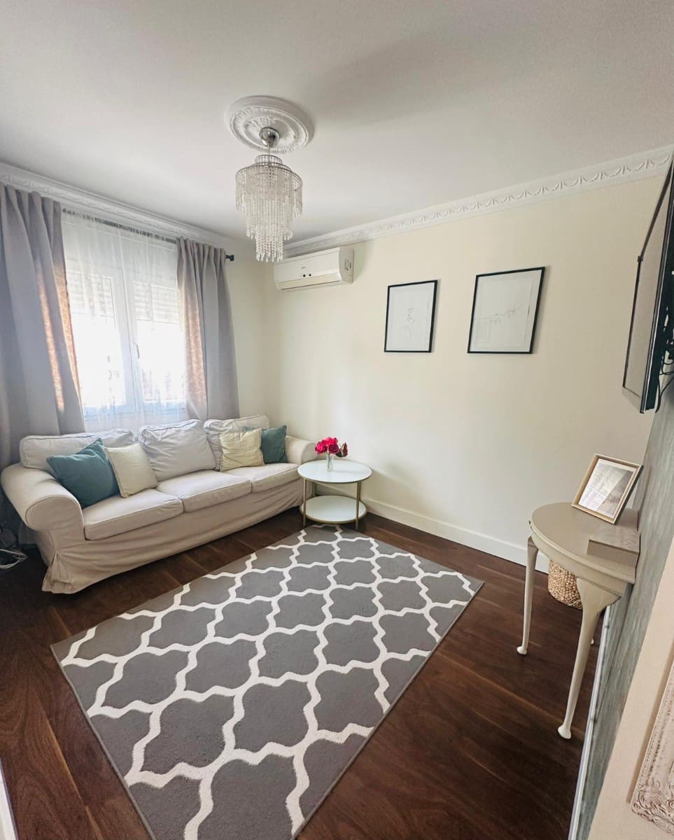 4 soveværelse Villa til salg i Pinar de Campoverde - € 379.000 (Ref: 9986015)