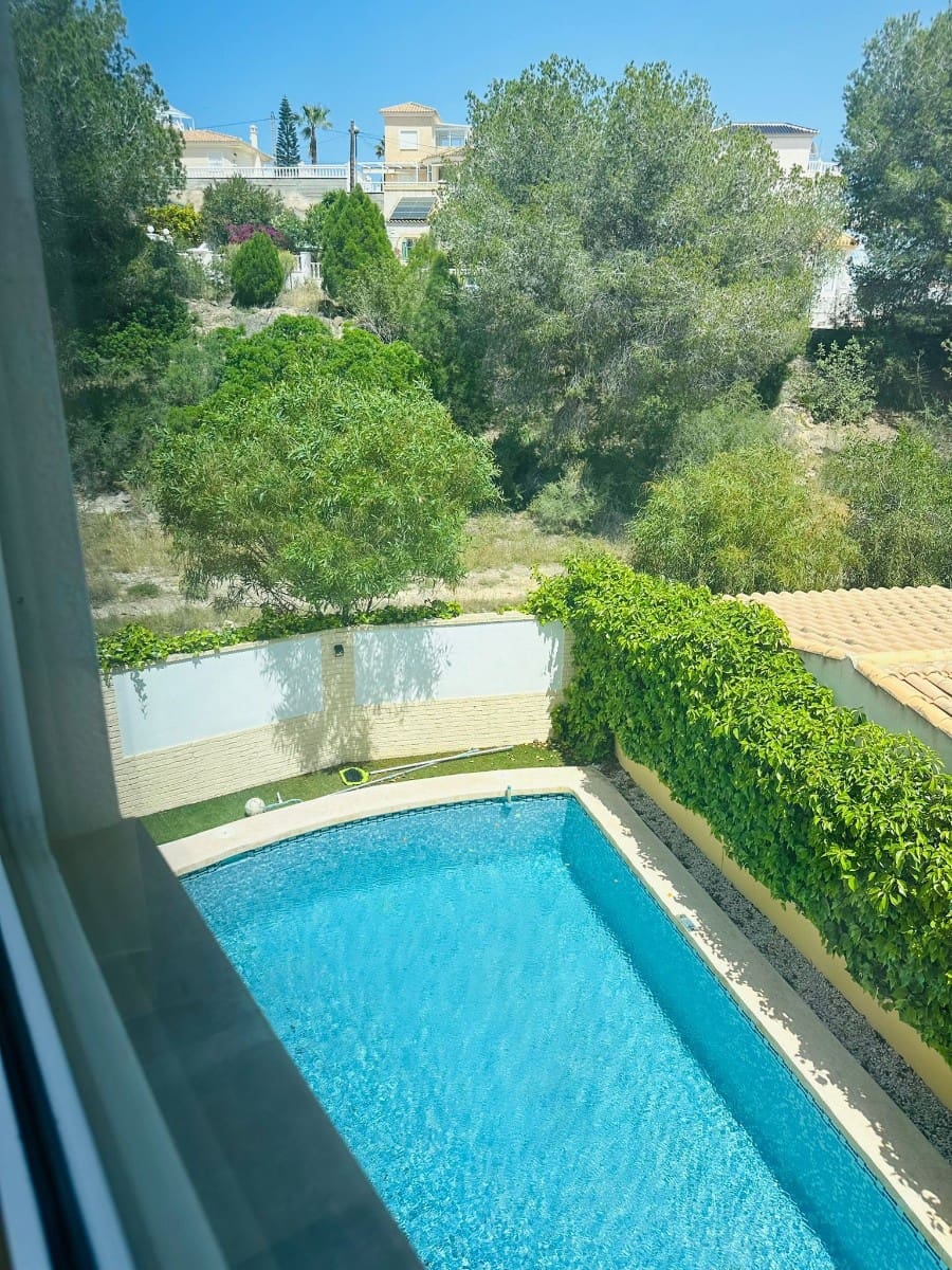 4 soveværelse Villa til salg i Pinar de Campoverde - € 379.000 (Ref: 9986015)
