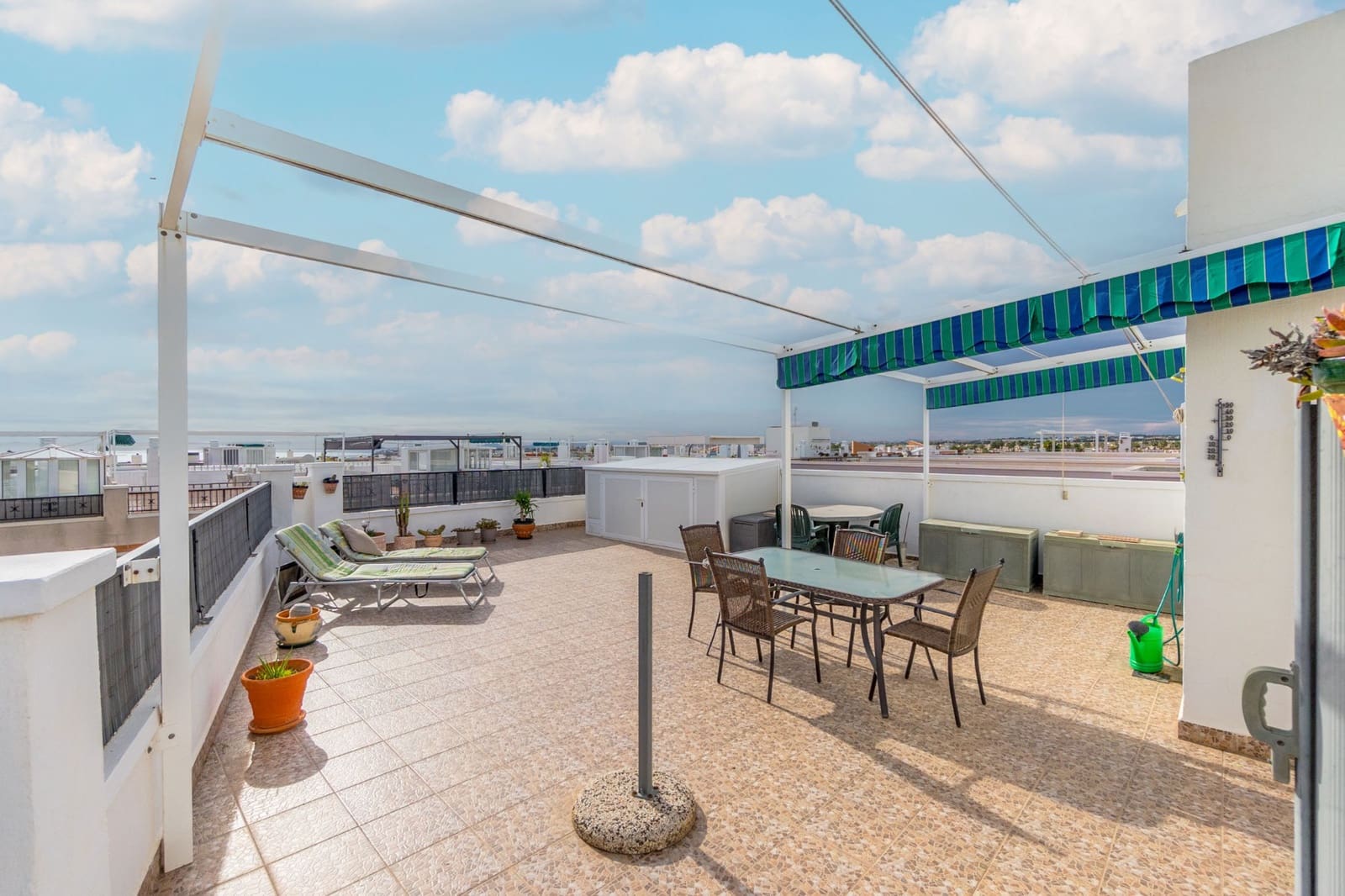 3 soverom Penthouse til salgs i Playa Flamenca - € 195 000 (Ref: 9986016)