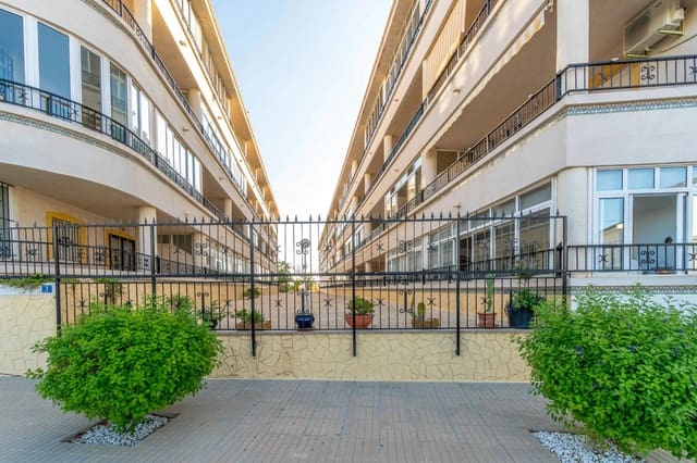 3 soverom Penthouse til salgs i Playa Flamenca, Orihuela - € 195 000 (Ref: 9986016)