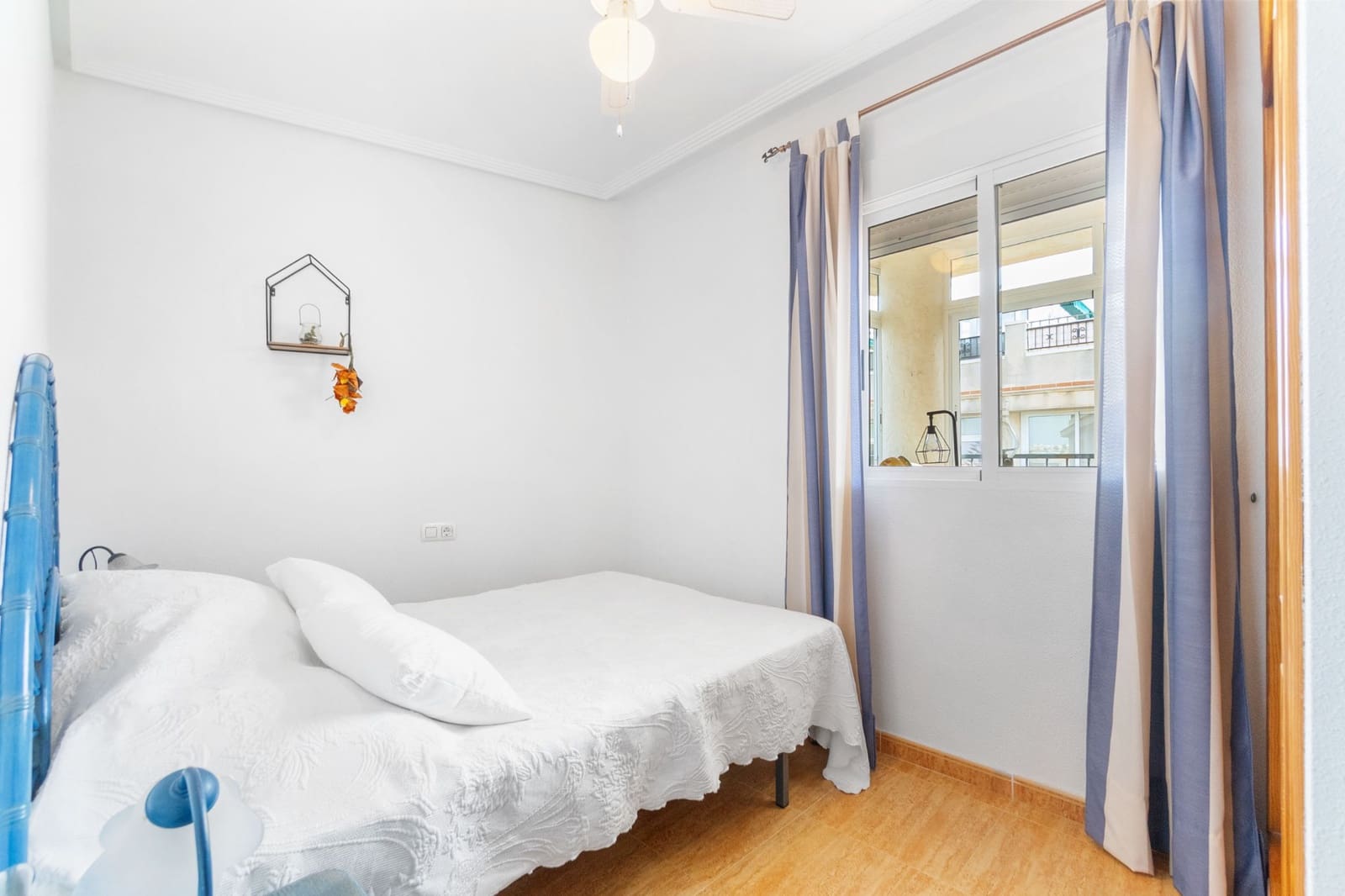 3 soverom Penthouse til salgs i Playa Flamenca - € 195 000 (Ref: 9986016)