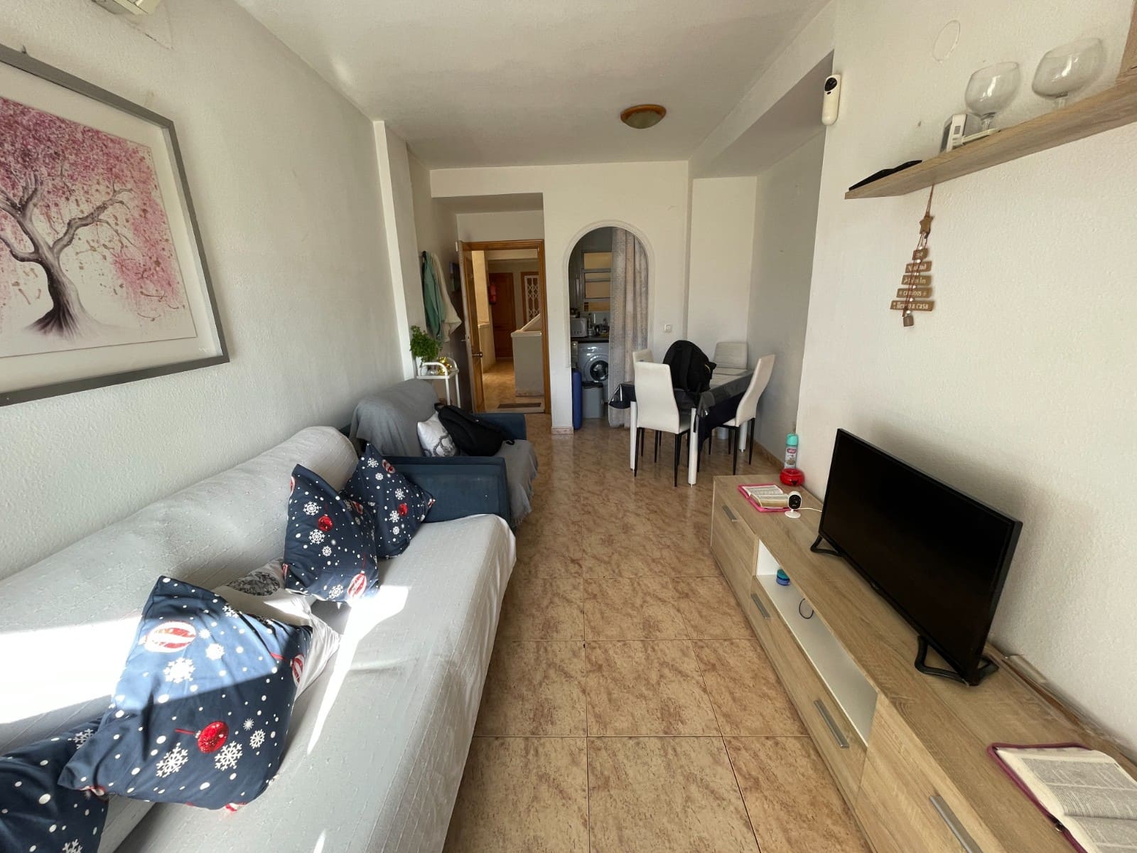2 Zimmer Apartment zu verkaufen in Torrevieja - 141.000 € (Ref: 9986017)