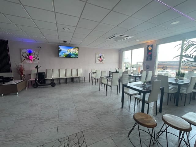 2 soveværelse Erhverv til salg i Centro - Muelle Pesquero, Torrevieja - € 315.000 (Ref: 9986018)