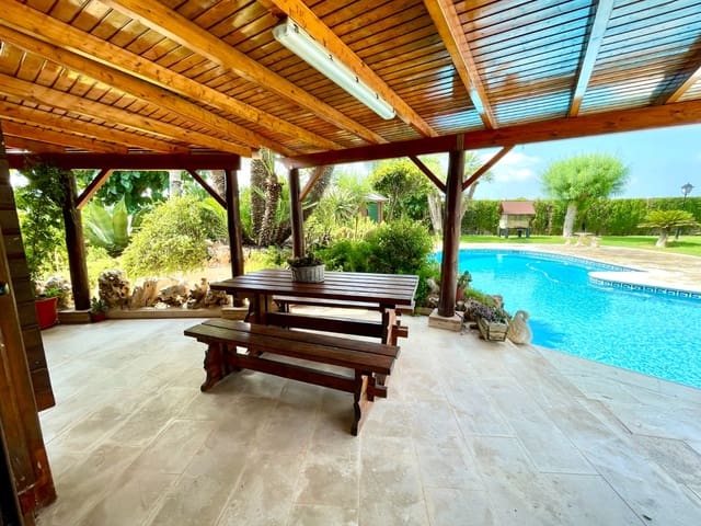 4 slaapkamer Villa te koop in San Fulgencio - € 476.000 (Ref: 9986019)