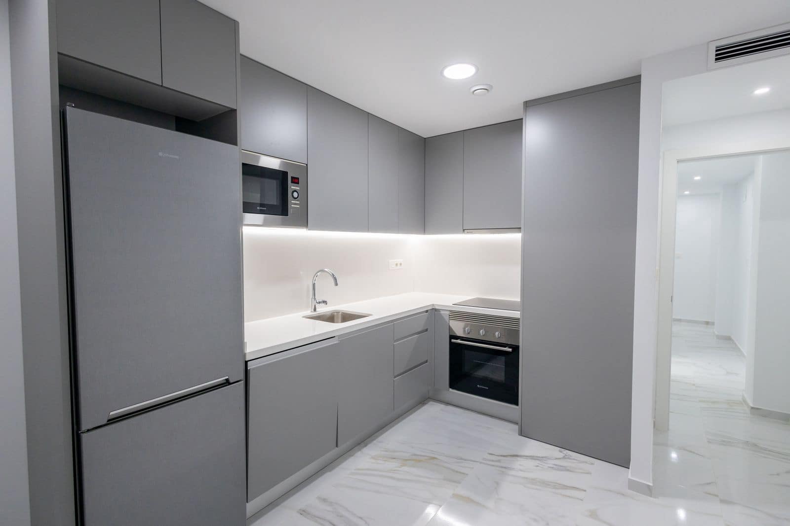 2 makuuhuone Huoneisto myytävänä paikassa Torrevieja - 239 000 € (Ref: 9986027)