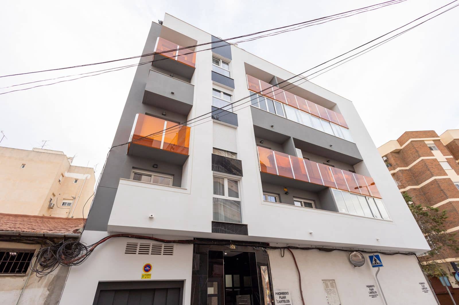 2 makuuhuone Huoneisto myytävänä paikassa Torrevieja - 239 000 € (Ref: 9986027)