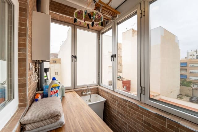 3 Zimmer Apartment zu verkaufen in Centro - Muelle Pesquero, Torrevieja - 285.000 € (Ref: 9986030)