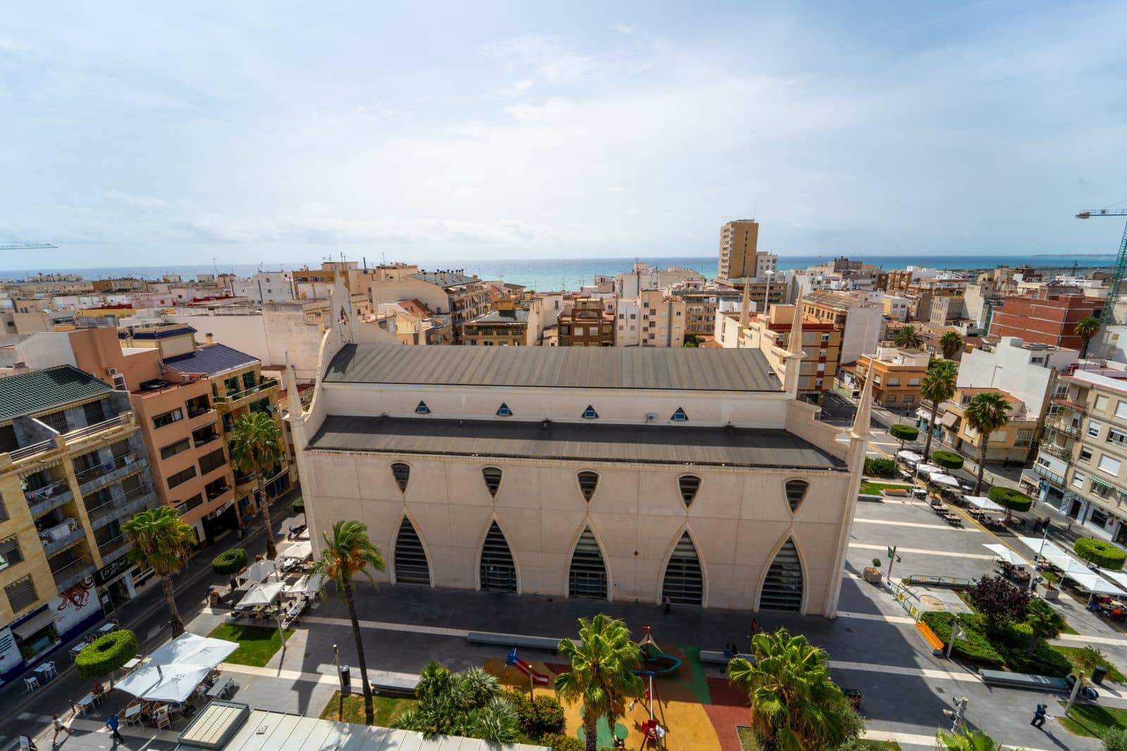 3 Zimmer Apartment zu verkaufen in Torrevieja - 285.000 € (Ref: 9986030)