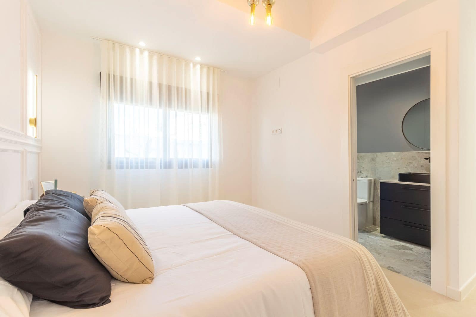 3 bedroom Villa for sale in Torrevieja - € 459,000 (Ref: 9986032)
