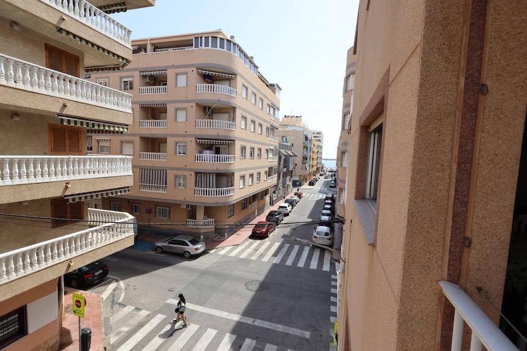 3 soveværelse Lejlighed til salg i Torrevieja - € 160.000 (Ref: 9986037)
