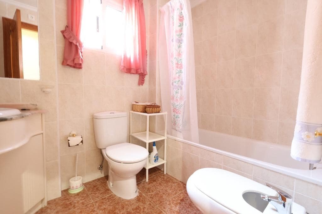 3 sovrum Villa till salu i Torrevieja - 320 000 € (Ref: 9986039)