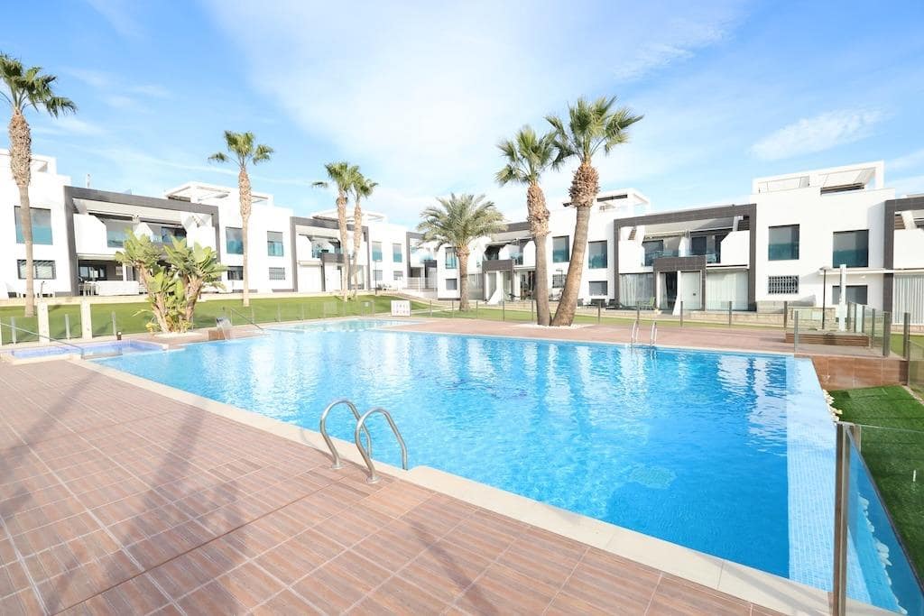 2 Zimmer Bungalow zu verkaufen in La Zenia - 270.000 € (Ref: 9986042)