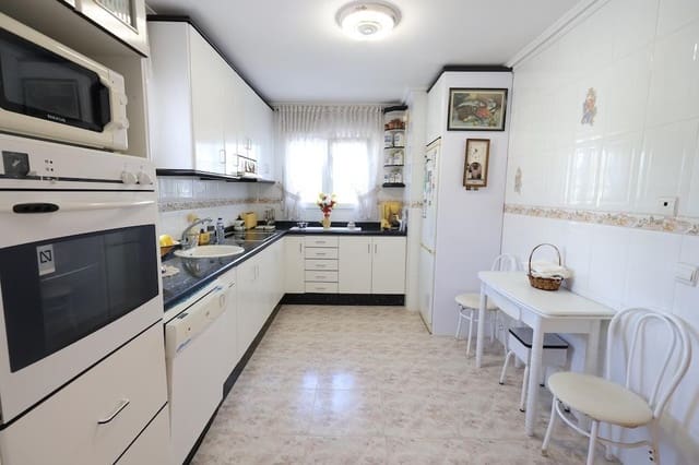 5 soverom Villa til salgs i Las Filipinas - € 830 000 (Ref: 9986045)