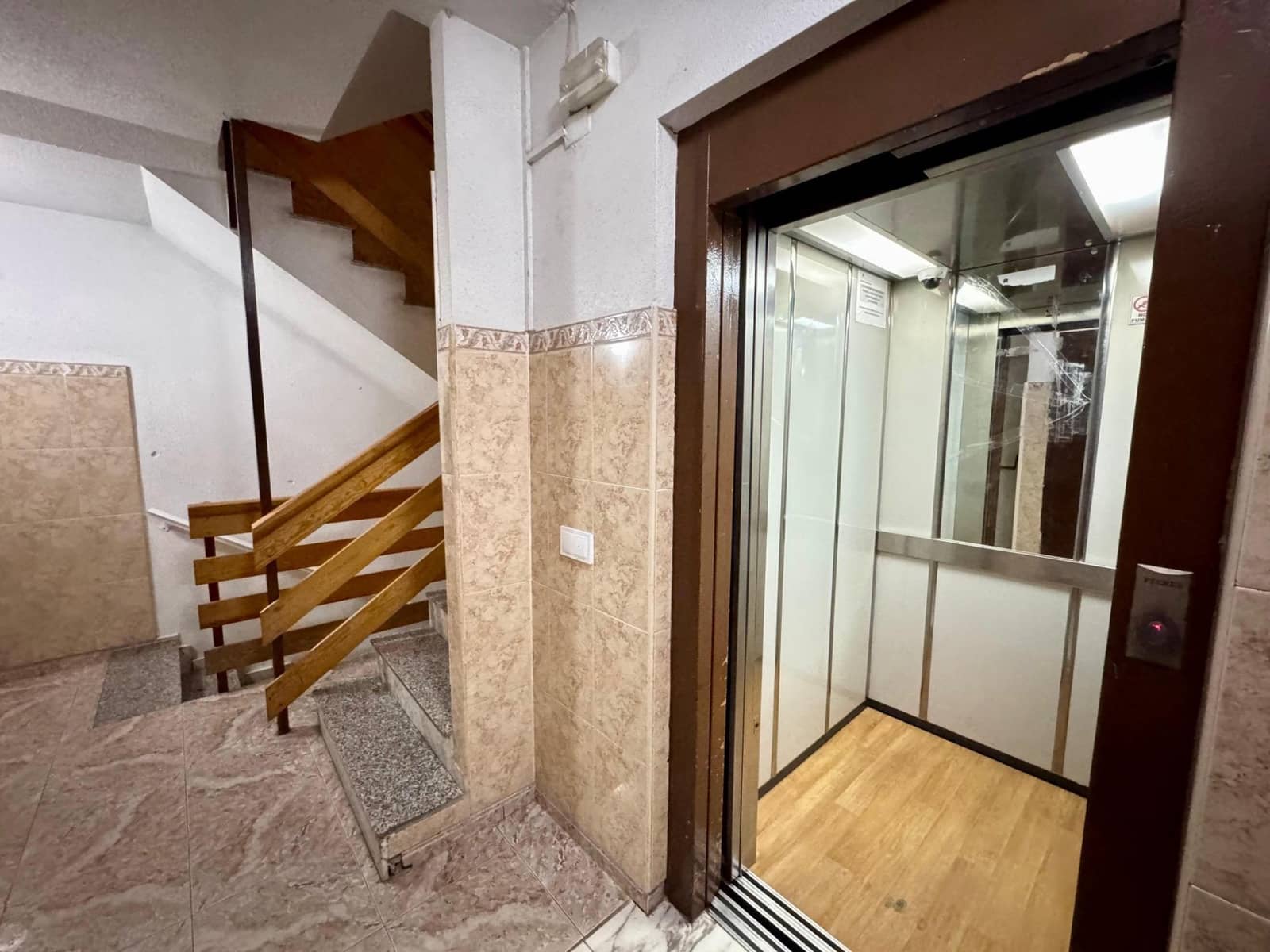 2 soveværelse Penthouse til salg i Torrevieja - € 140.000 (Ref: 9986050)