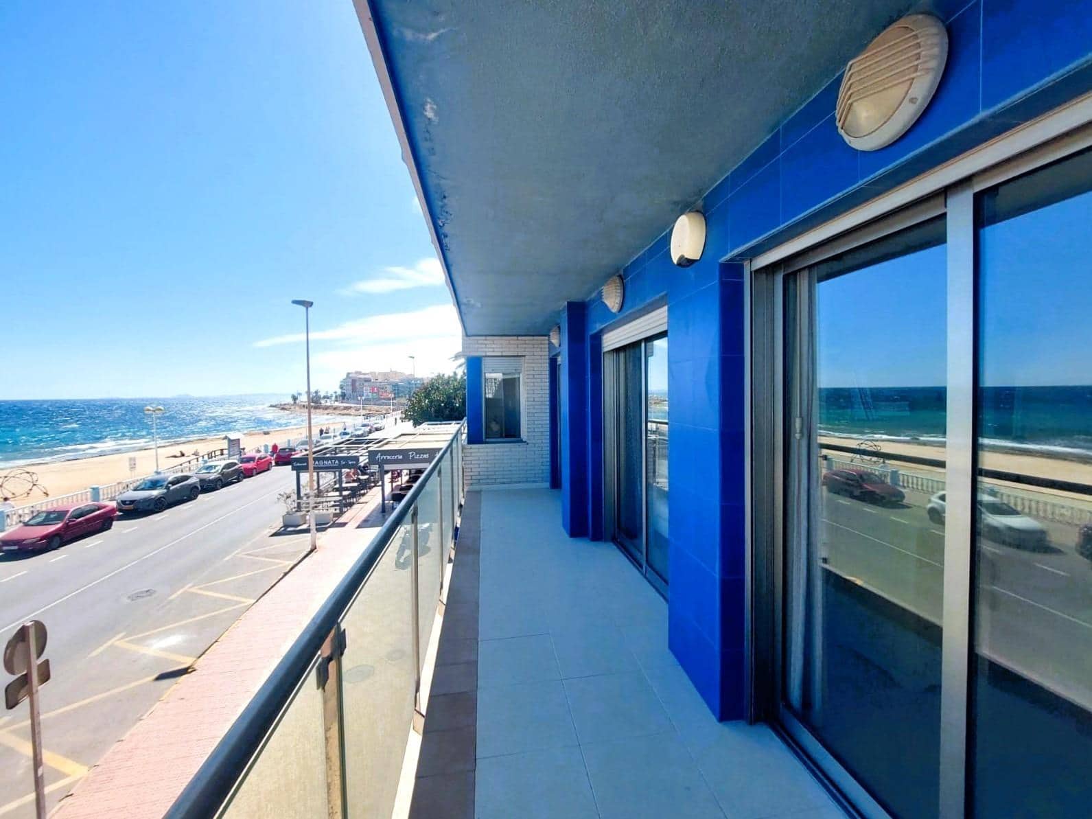4 quarto Apartamento para venda em Torrevieja - 650 000 € (Ref: 9986057)