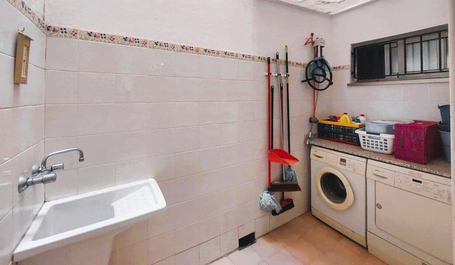 4 quarto Apartamento para venda em Torrevieja - 650 000 € (Ref: 9986057)