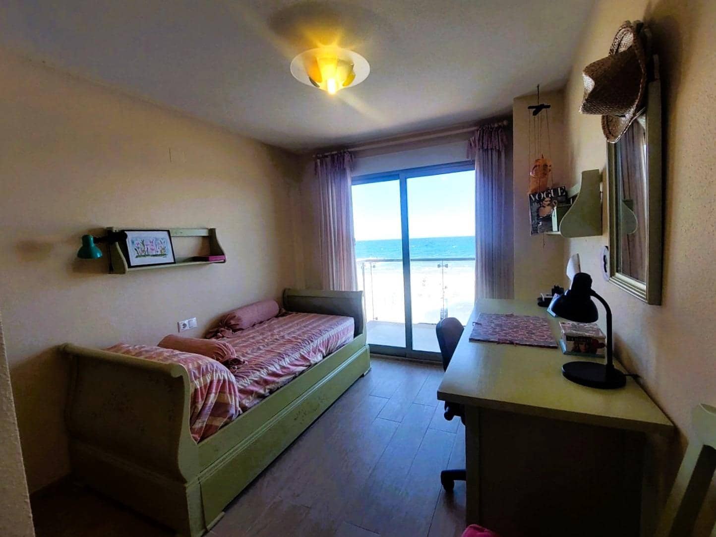 4 quarto Apartamento para venda em Torrevieja - 650 000 € (Ref: 9986057)