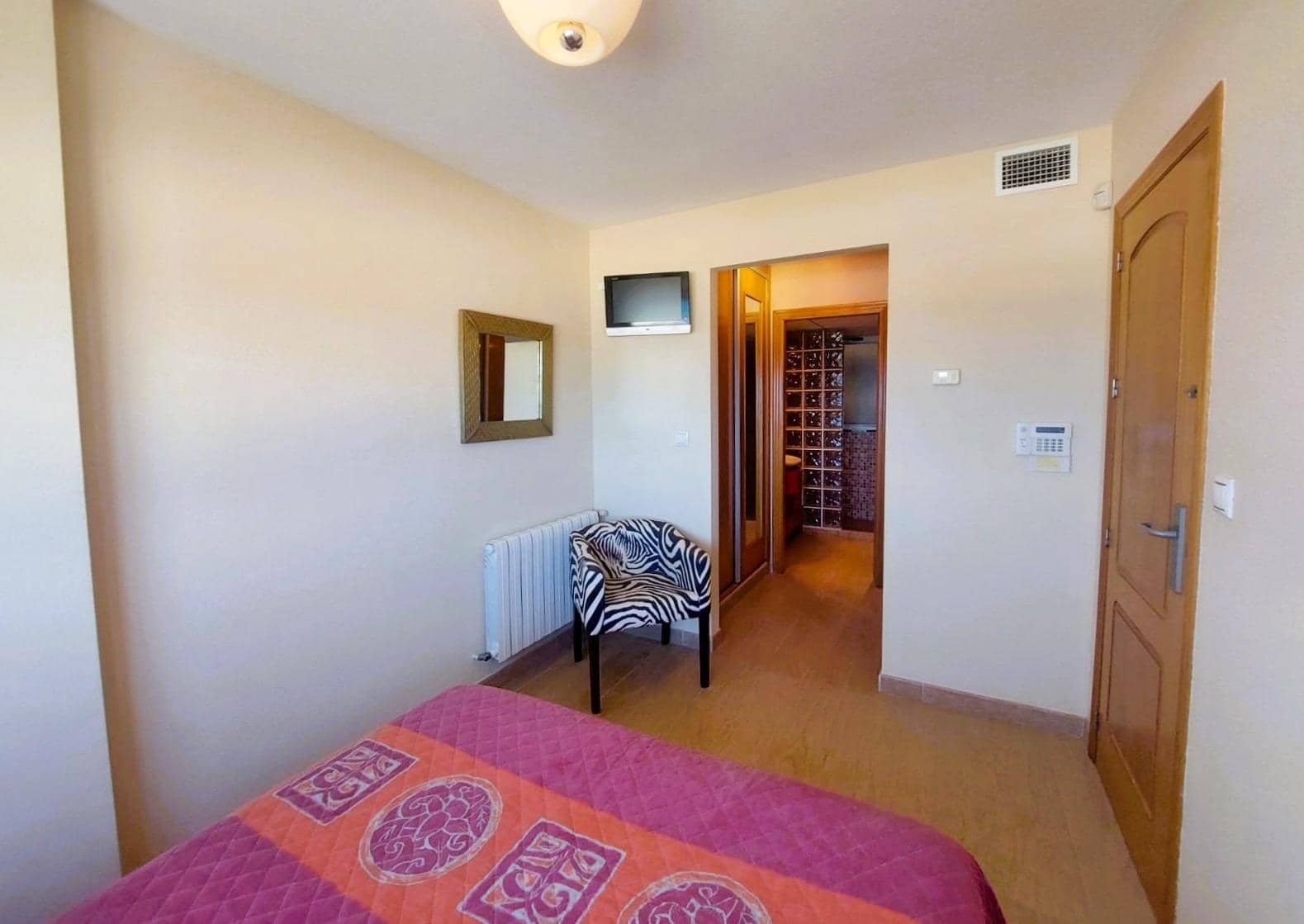 4 quarto Apartamento para venda em Torrevieja - 650 000 € (Ref: 9986057)