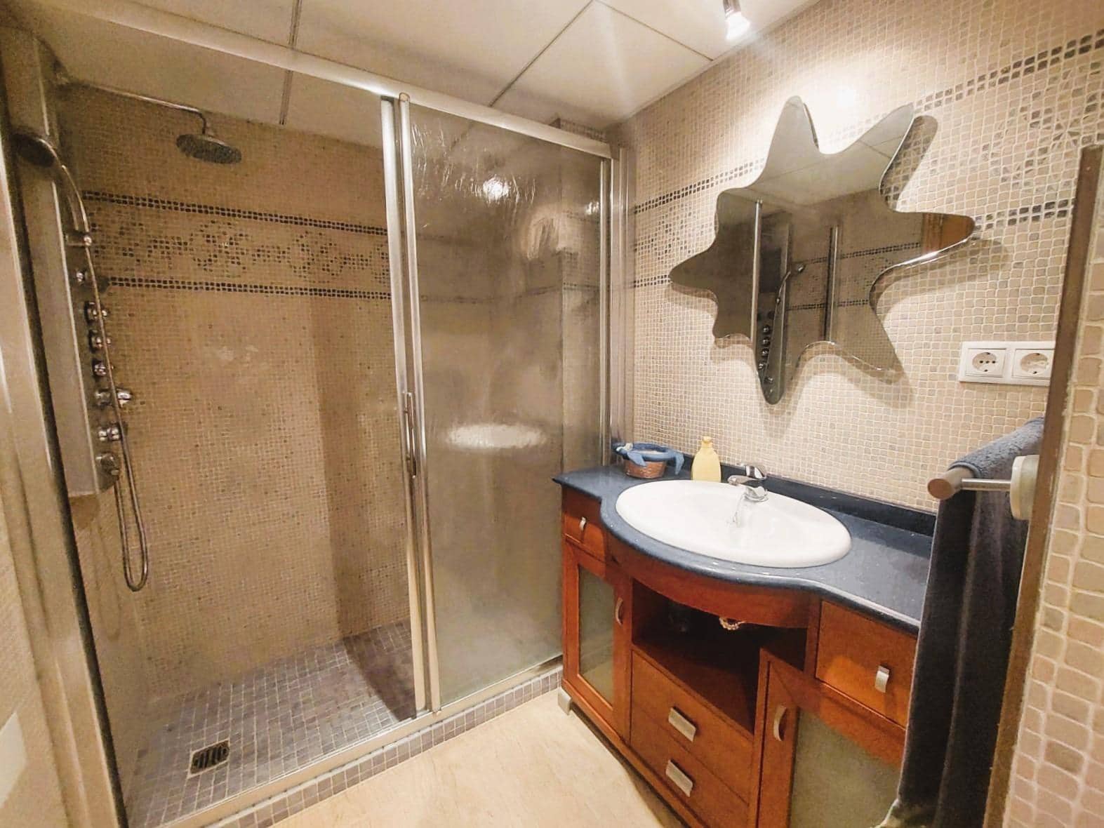 4 quarto Apartamento para venda em Torrevieja - 650 000 € (Ref: 9986057)