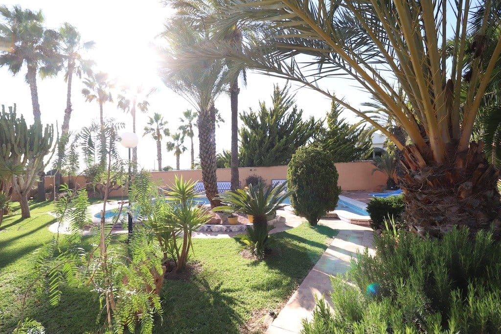 5 soveværelse Villa til salg i El Chaparral - € 850.000 (Ref: 9986059)