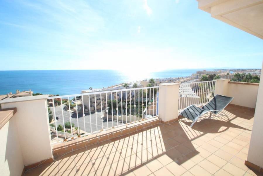 3 Zimmer Penthouse zu verkaufen in Campoamor - 499.000 € (Ref: 9986061)