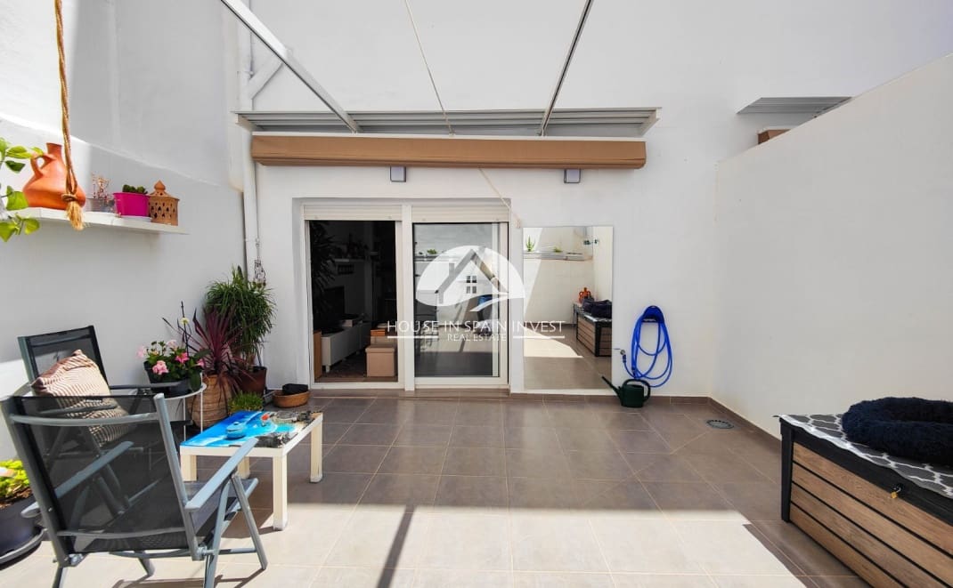 Lejlighed til salg i Torrevieja - € 239.900 (Ref: 9987210)