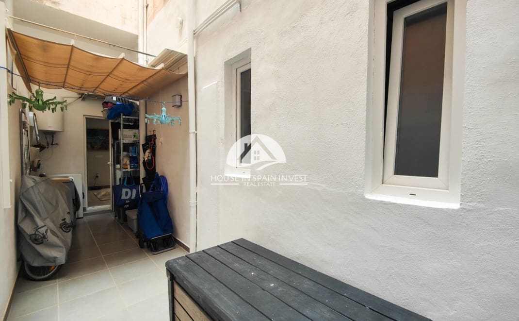 Lejlighed til salg i Torrevieja - € 239.900 (Ref: 9987210)