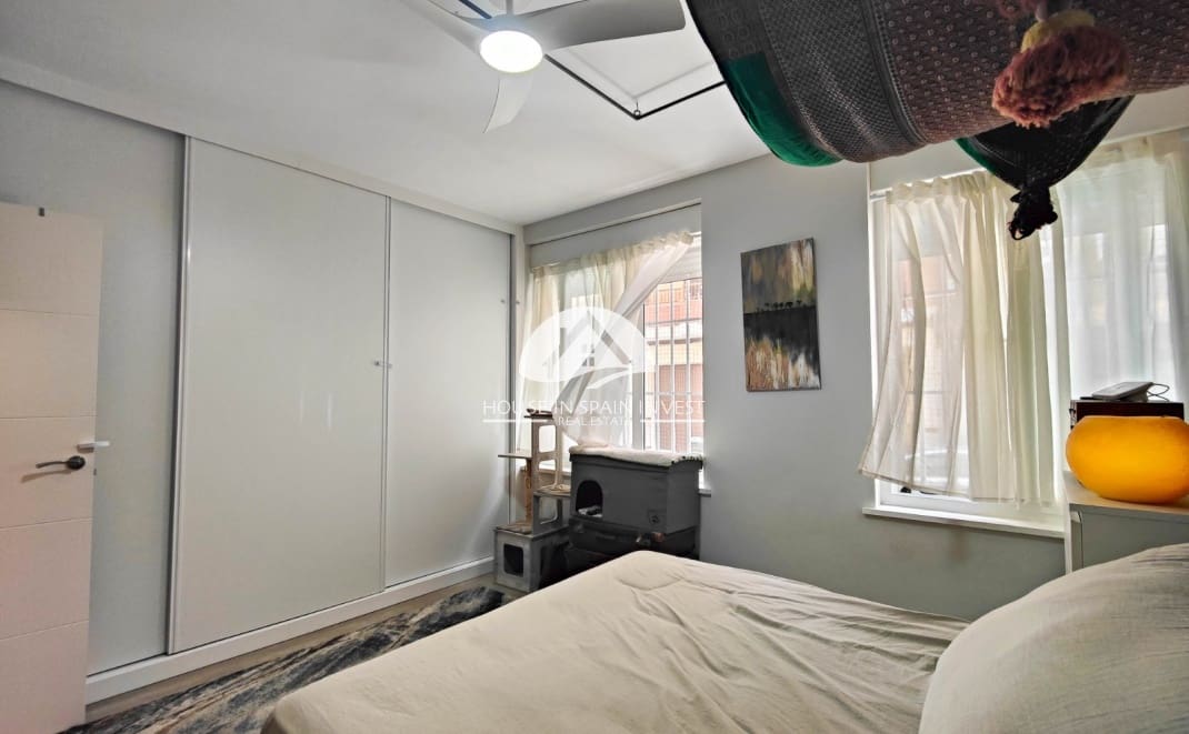 Lejlighed til salg i Torrevieja - € 239.900 (Ref: 9987210)