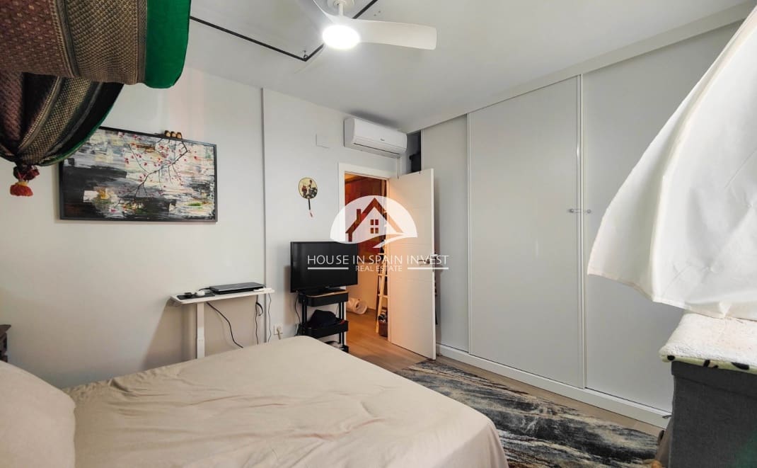 Lejlighed til salg i Torrevieja - € 239.900 (Ref: 9987210)
