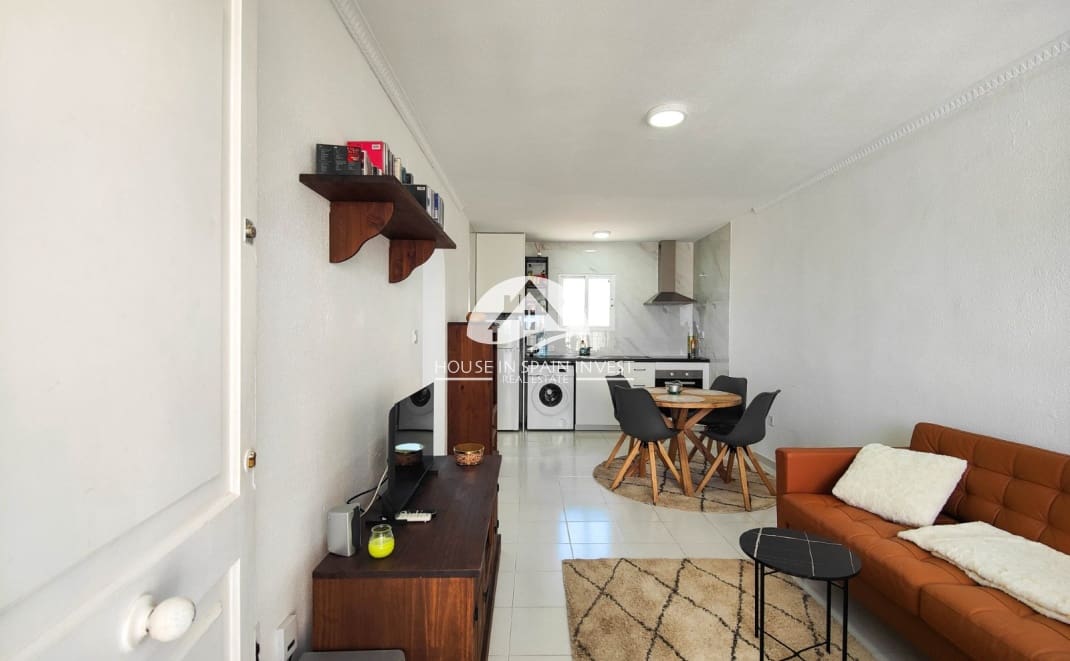 Bungalow te koop in Torrevieja - € 129.990 (Ref: 9990447)
