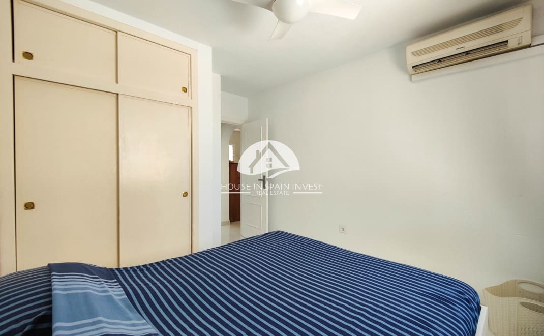 Bungalow te koop in Torrevieja - € 129.990 (Ref: 9990447)