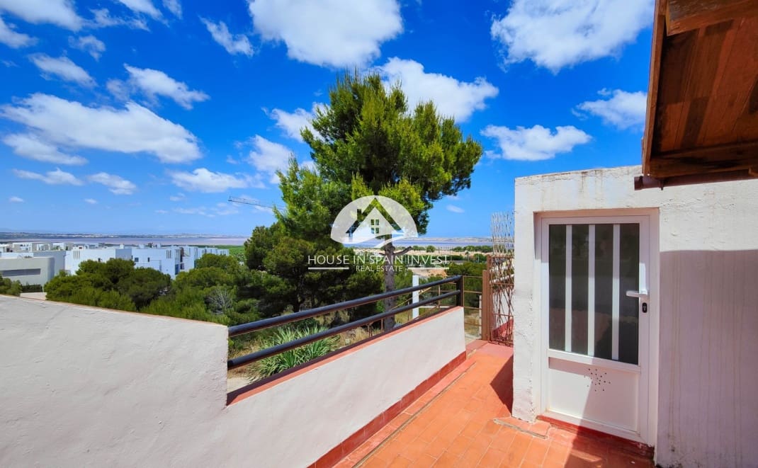 Bungalow te koop in Torrevieja - € 129.990 (Ref: 9990447)