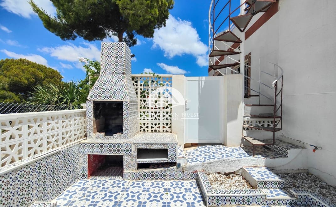Bungalow te koop in Torrevieja - € 129.990 (Ref: 9990447)