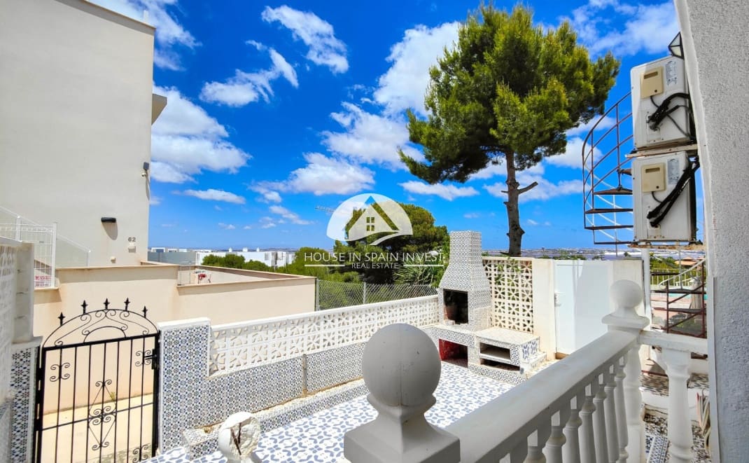 Bungalow te koop in Torrevieja - € 129.990 (Ref: 9990447)
