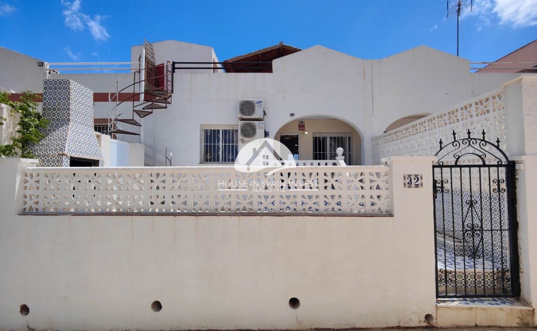 Bungalow te koop in Torrevieja - € 129.990 (Ref: 9990447)