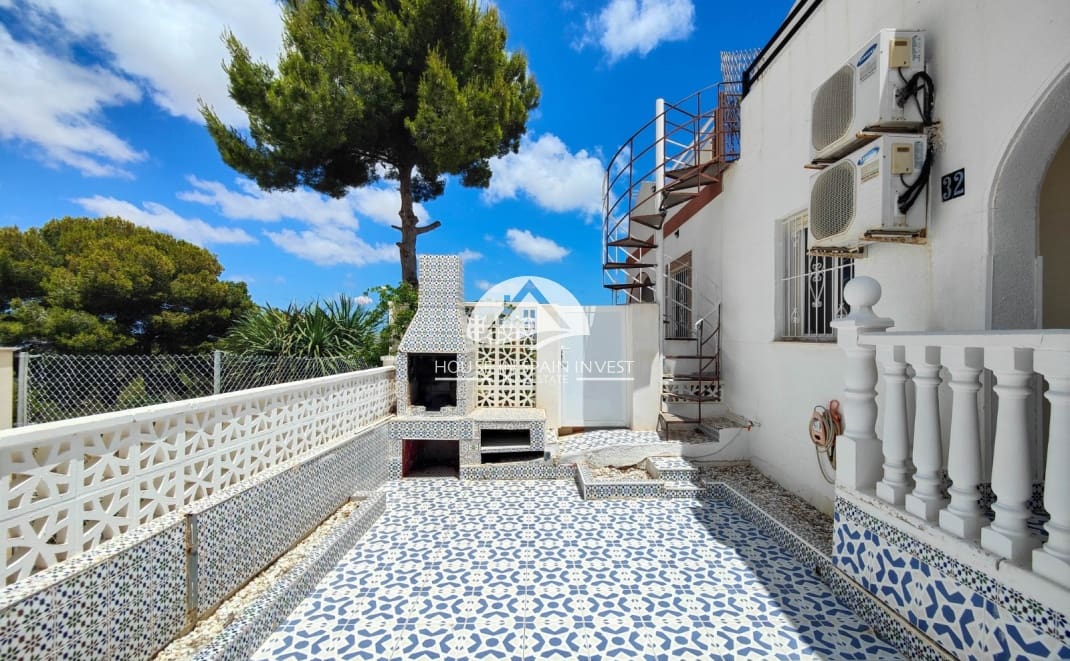 Bungalow te koop in Torrevieja - € 129.990 (Ref: 9990447)