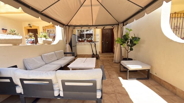 3 soveværelse Byhus til salg i La Zenia, Orihuela - € 249.950 (Ref: 9990858)