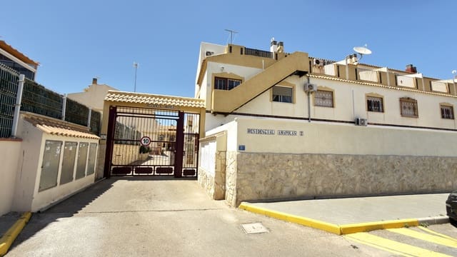3 soveværelse Byhus til salg i La Zenia, Orihuela - € 249.950 (Ref: 9990858)