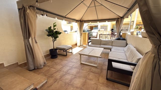 3 soveværelse Byhus til salg i La Zenia, Orihuela - € 249.950 (Ref: 9990858)