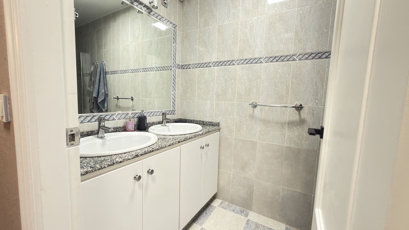 3 soveværelse Byhus til salg i La Zenia - € 249.950 (Ref: 9990858)