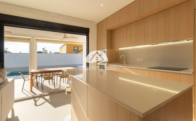 3 sypialnia Willa na sprzedaż w Centro - Muelle Pesquero, Torrevieja - 459 000 € (Ref: 9990859)