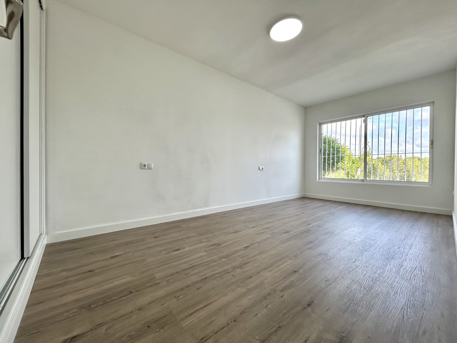 2 soveværelse Lejlighed til salg i Villamartin - € 199.000 (Ref: 9990860)