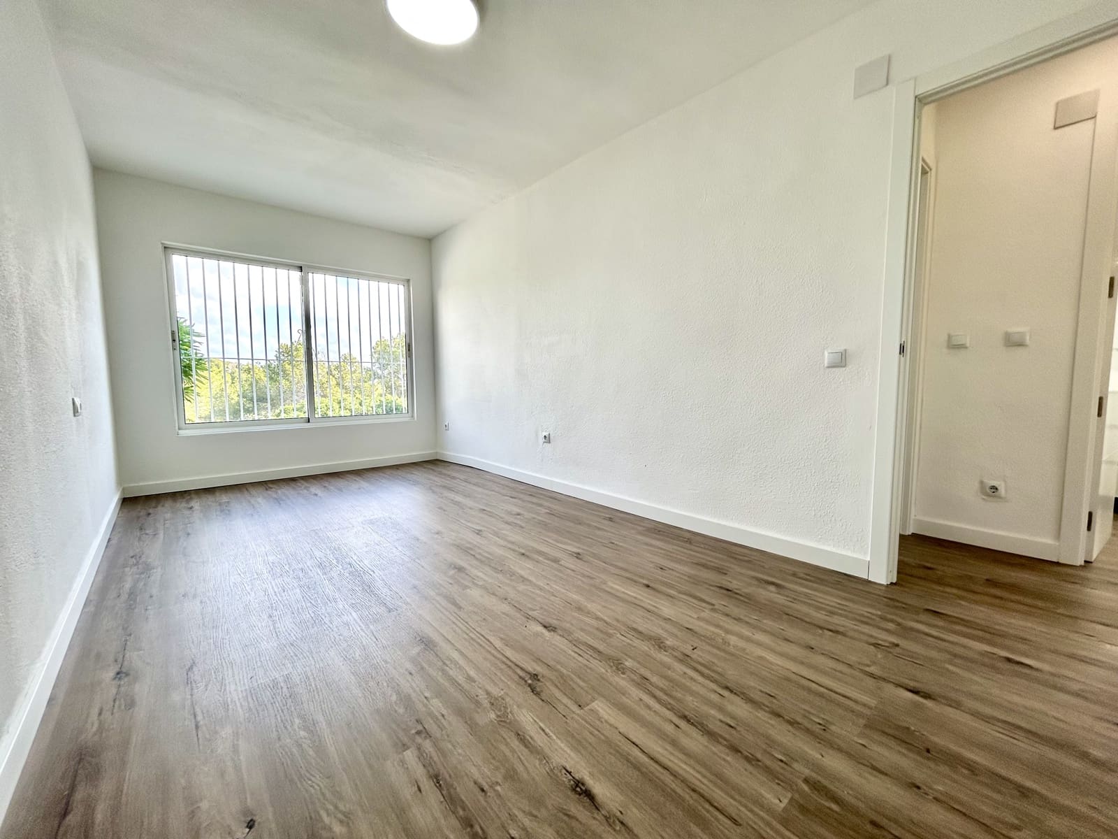 2 soveværelse Lejlighed til salg i Villamartin - € 199.000 (Ref: 9990860)